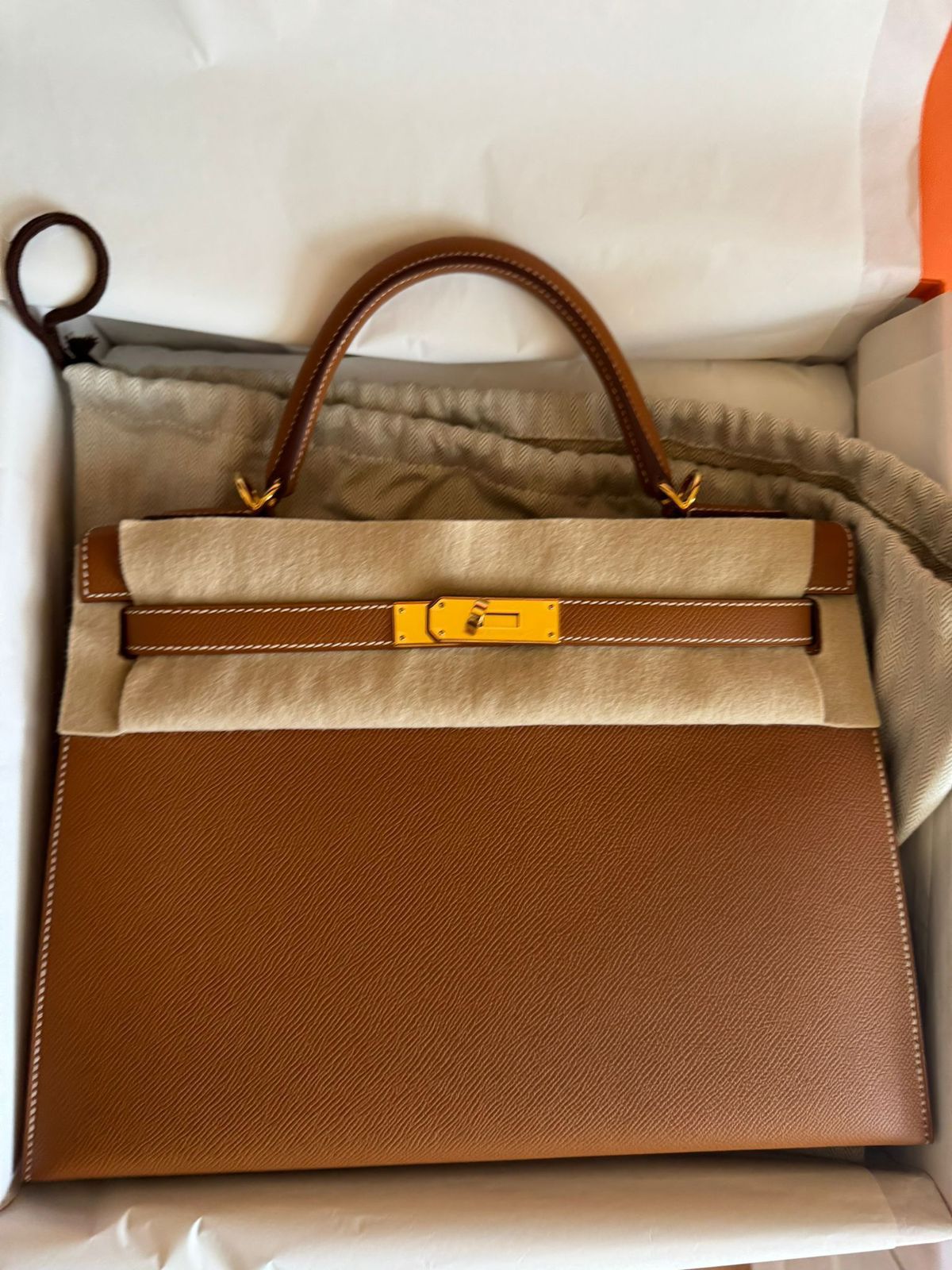 Hermes Kelly 32 gold / Epsom / ghw